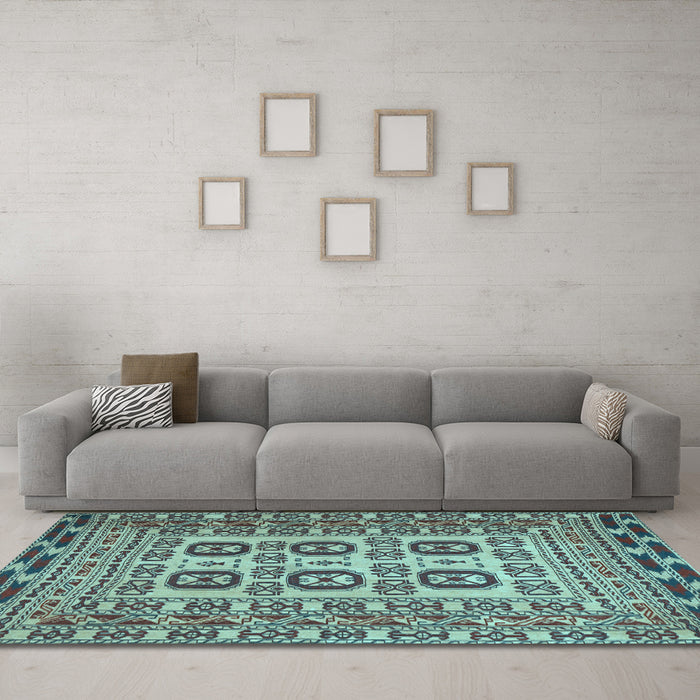 Machine Washable Persian Light Blue Traditional Rug in a Living Room, wshtr2764lblu
