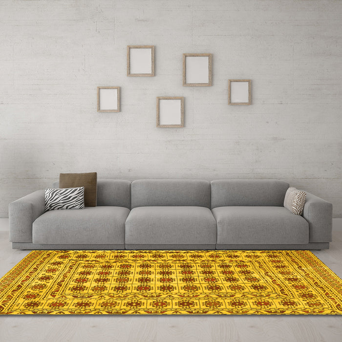 Machine Washable Persian Yellow Traditional Rug in a Living Room, wshtr2766yw