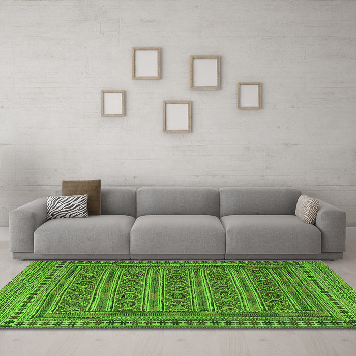 Machine Washable Southwestern Green Country Area Rugs in a Living Room,, wshtr2770grn