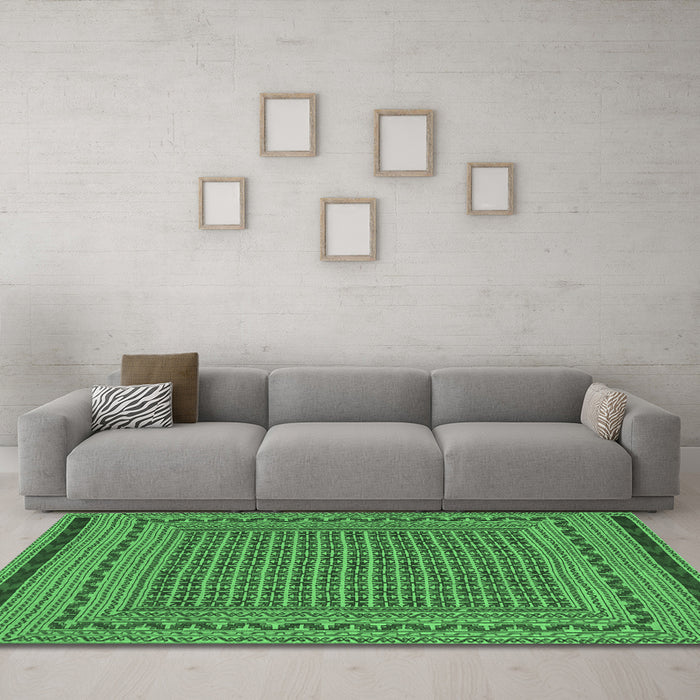 Machine Washable Southwestern Emerald Green Country Area Rugs in a Living Room,, wshtr2771emgrn