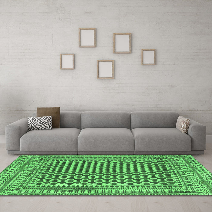 Machine Washable Southwestern Emerald Green Country Area Rugs in a Living Room,, wshtr2774emgrn