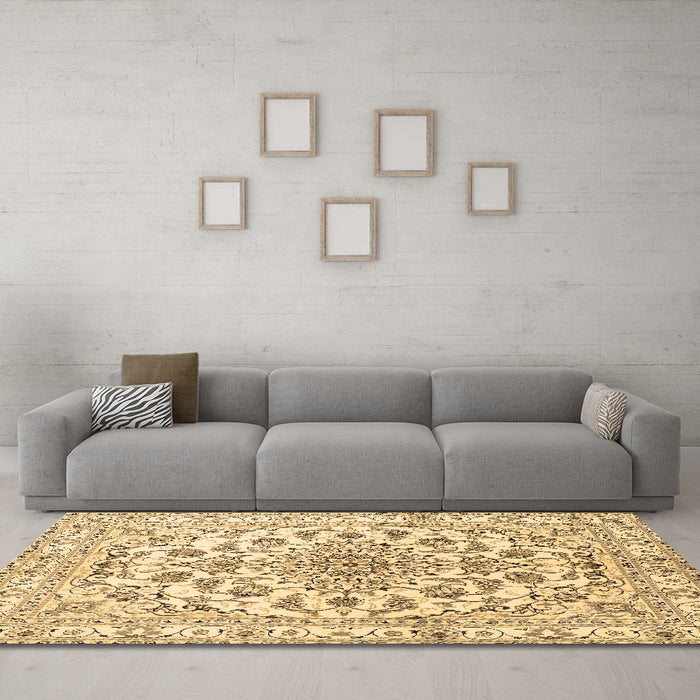 Machine Washable Persian Brown Traditional Rug in a Living Room,, wshtr2777brn