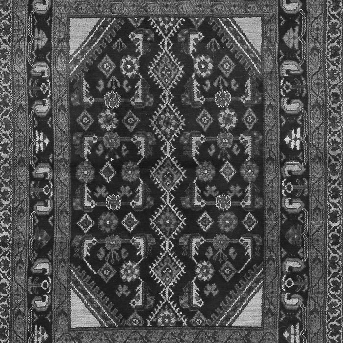 Serging Thickness of Machine Washable Persian Gray Traditional Rug, wshtr277gry