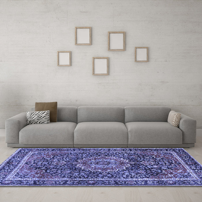 Machine Washable Medallion Blue Traditional Rug in a Living Room, wshtr2782blu