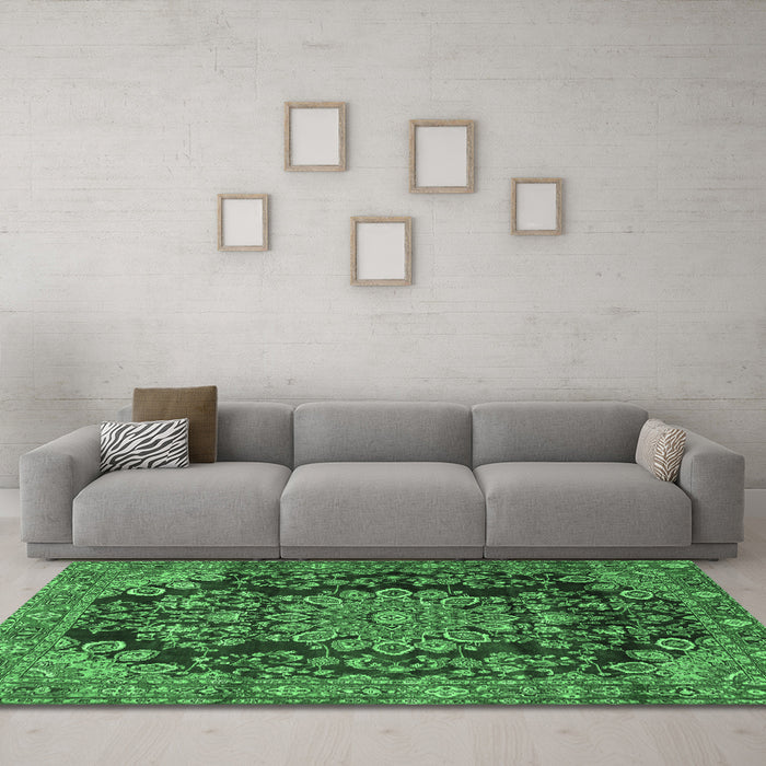 Machine Washable Medallion Emerald Green Traditional Area Rugs in a Living Room,, wshtr2785emgrn