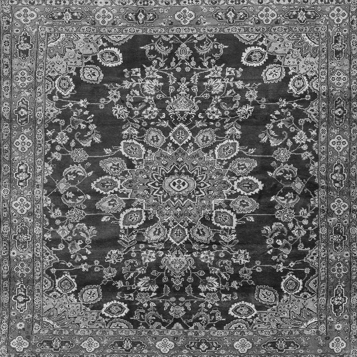 Serging Thickness of Medallion Gray Traditional Rug, tr2785gry