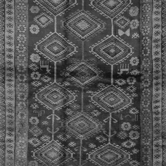 Serging Thickness of Machine Washable Persian Gray Traditional Rug, wshtr2790gry
