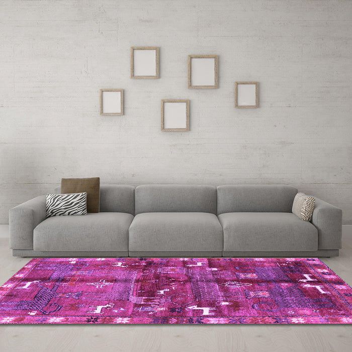 Machine Washable Animal Purple Traditional Area Rugs in a Living Room, wshtr2794pur