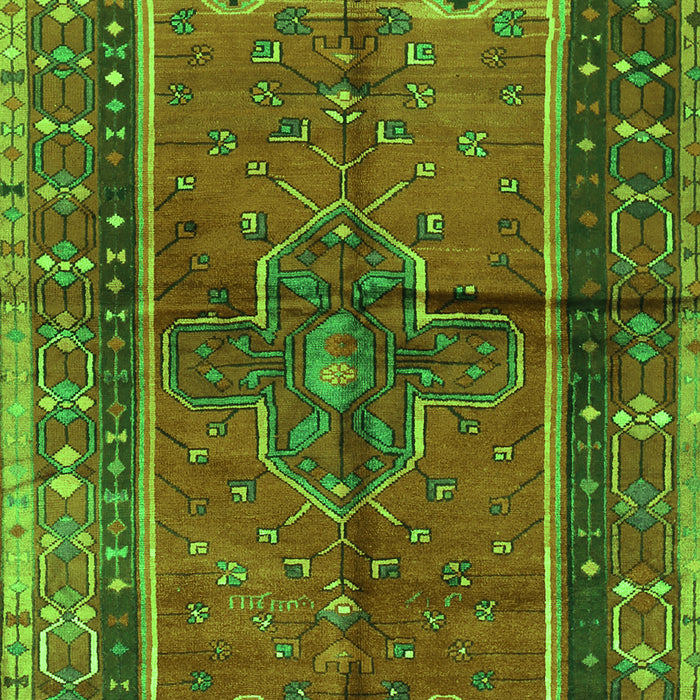 Serging Thickness of Machine Washable Persian Green Traditional Area Rugs, wshtr2797grn