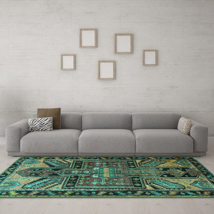 Machine Washable Persian Turquoise Traditional Area Rugs in a Living Room,, wshtr279turq