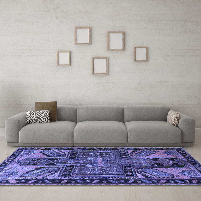 Machine Washable Persian Blue Traditional Rug in a Living Room, wshtr279blu