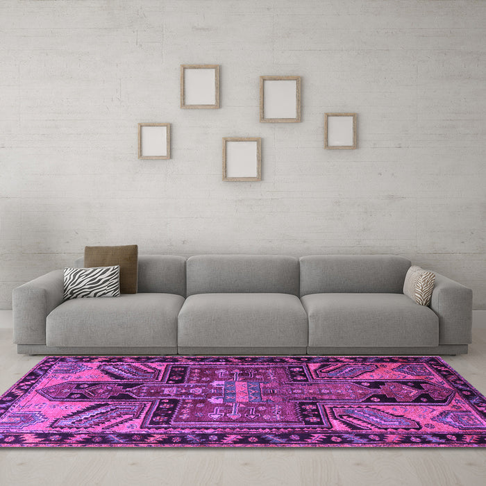 Machine Washable Persian Purple Traditional Area Rugs in a Living Room, wshtr279pur