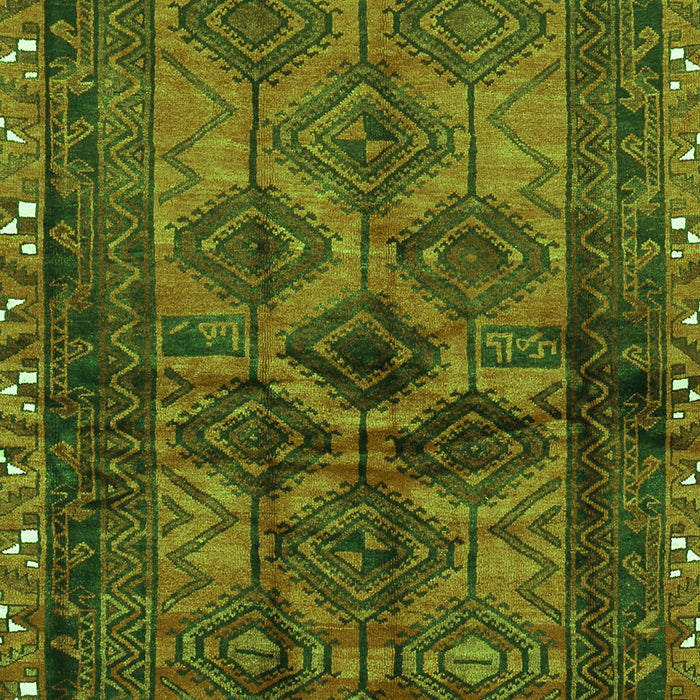 Serging Thickness of Machine Washable Persian Green Traditional Area Rugs, wshtr2802grn