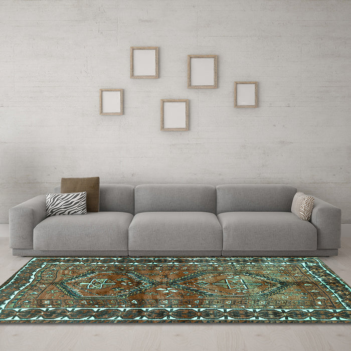 Machine Washable Persian Turquoise Traditional Area Rugs in a Living Room,, wshtr2807turq