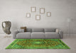 Machine Washable Persian Green Traditional Area Rugs in a Living Room,, wshtr2808grn