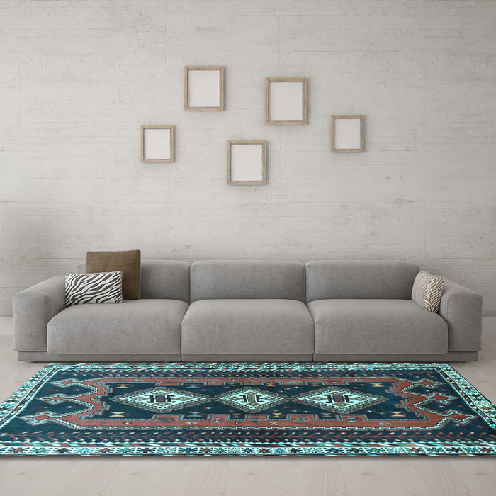 Machine Washable Persian Light Blue Traditional Rug in a Living Room, wshtr280lblu