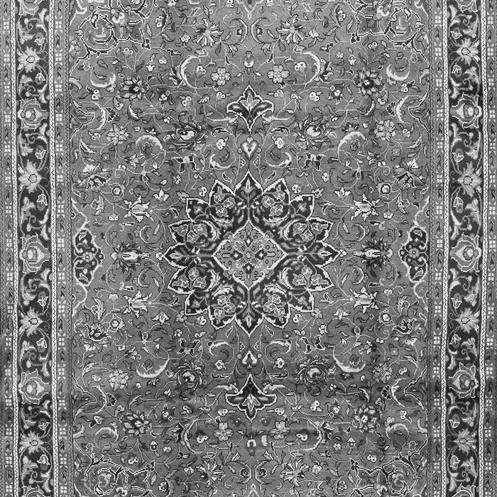 Serging Thickness of Machine Washable Persian Gray Traditional Rug, wshtr2810gry