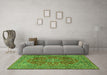 Machine Washable Persian Green Traditional Area Rugs in a Living Room,, wshtr2811grn