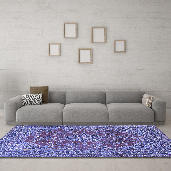 Machine Washable Persian Blue Traditional Rug in a Living Room, wshtr2811blu