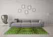 Machine Washable Persian Green Traditional Area Rugs in a Living Room,, wshtr2812grn