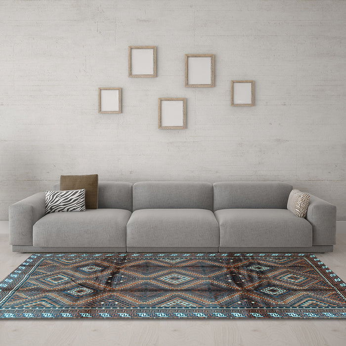 Machine Washable Persian Light Blue Traditional Rug in a Living Room, wshtr2812lblu