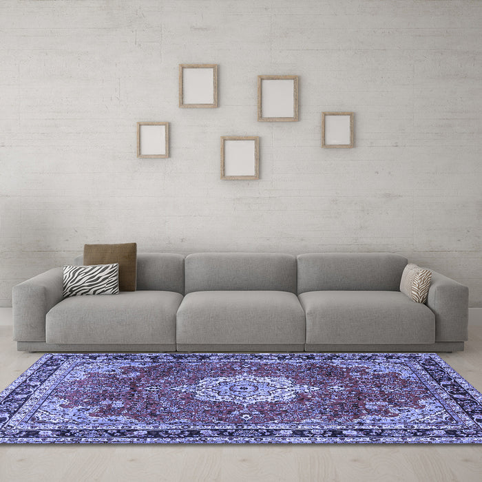 Machine Washable Persian Blue Traditional Rug in a Living Room, wshtr2814blu