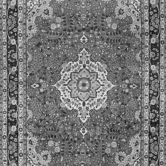 Serging Thickness of Machine Washable Persian Gray Traditional Rug, wshtr2814gry