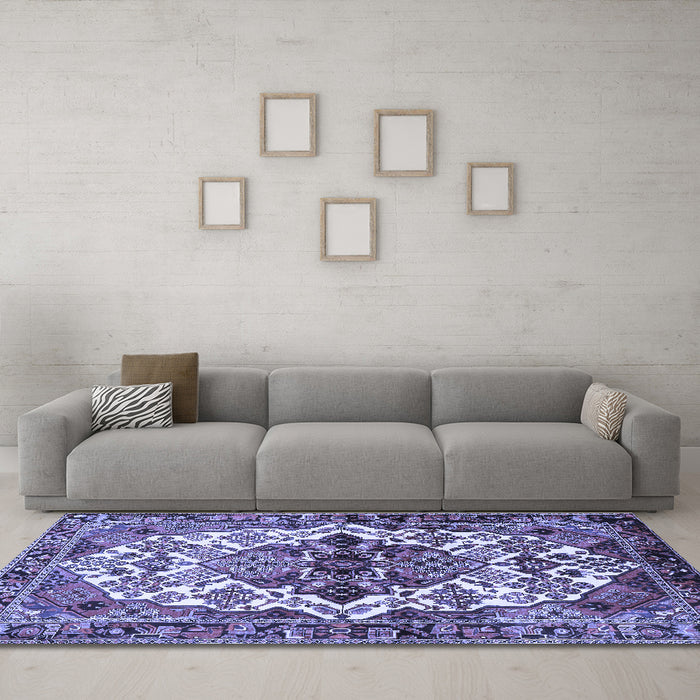 Machine Washable Persian Blue Traditional Rug in a Living Room, wshtr2818blu