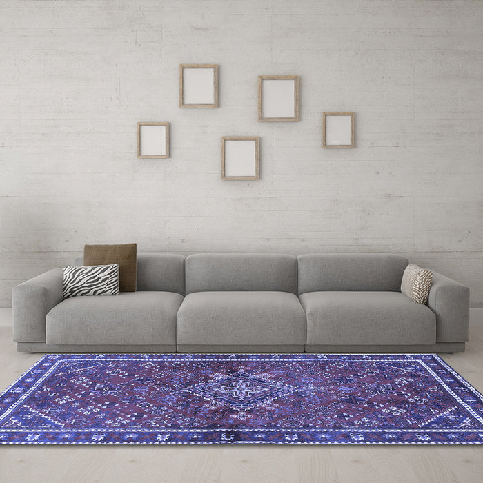 Machine Washable Persian Blue Traditional Rug in a Living Room, wshtr2819blu