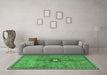 Machine Washable Persian Emerald Green Traditional Area Rugs in a Living Room,, wshtr2823emgrn