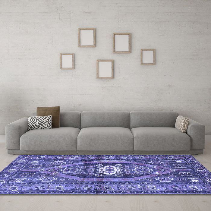 Machine Washable Persian Blue Traditional Rug in a Living Room, wshtr2833blu