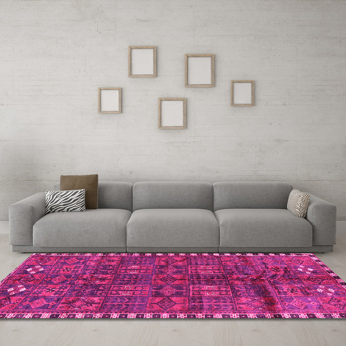 Machine Washable Persian Pink Traditional Rug in a Living Room, wshtr2834pnk