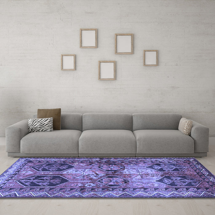 Machine Washable Persian Blue Traditional Rug in a Living Room, wshtr2836blu