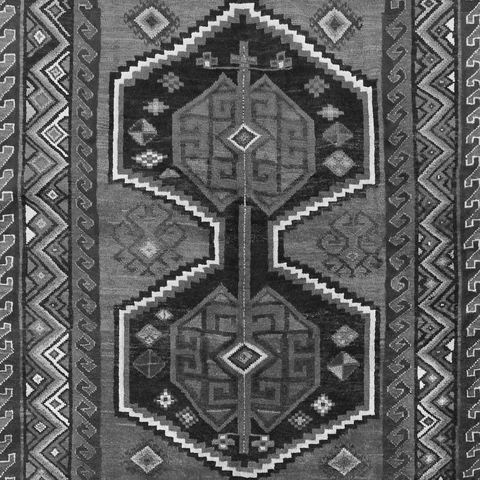Serging Thickness of Machine Washable Persian Gray Traditional Rug, wshtr2844gry