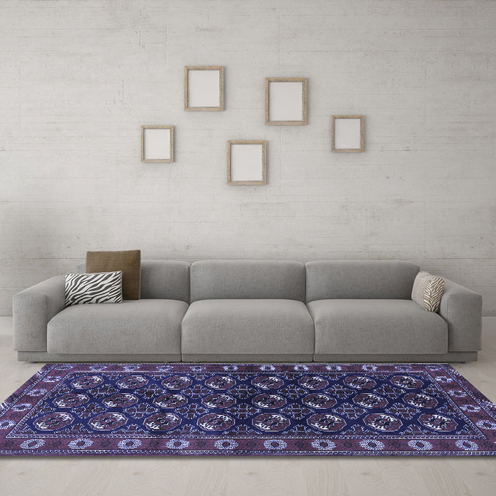 Machine Washable Persian Blue Traditional Rug in a Living Room, wshtr2847blu