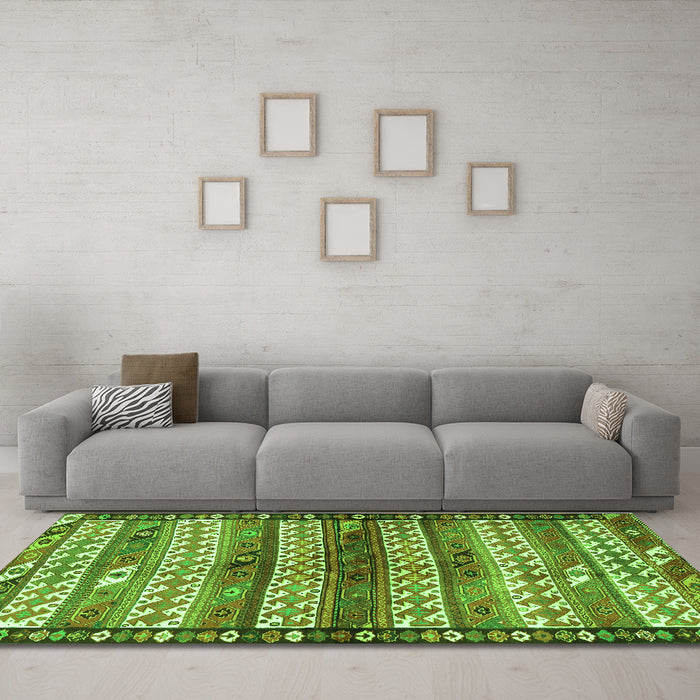 Machine Washable Southwestern Green Country Area Rugs in a Living Room,, wshtr2849grn