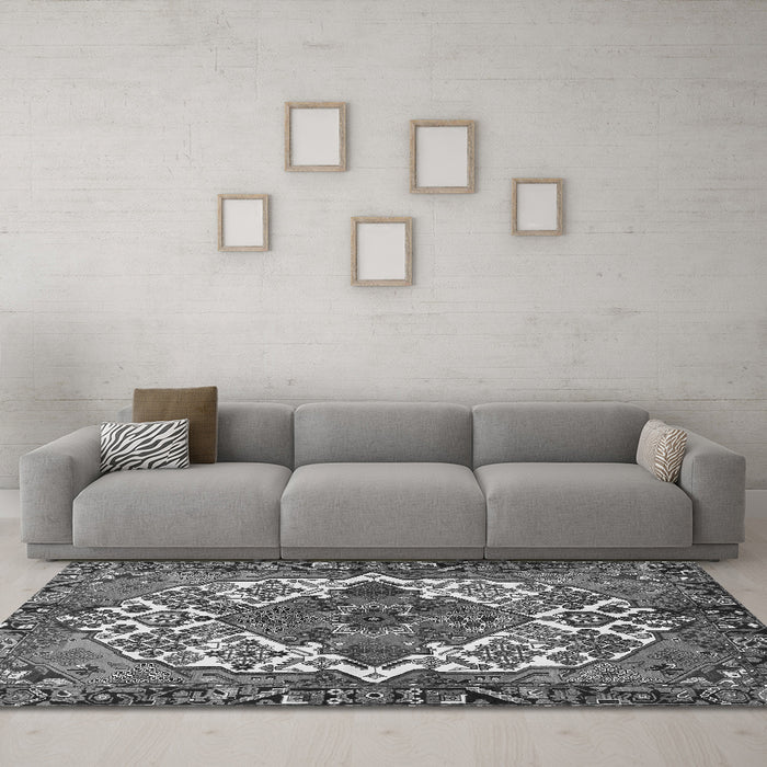 Machine Washable Persian Gray Traditional Rug in a Living Room,, wshtr2857gry