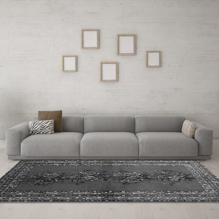 Machine Washable Persian Gray Traditional Rug in a Living Room,, wshtr286gry