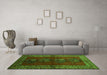 Machine Washable Persian Green Traditional Area Rugs in a Living Room,, wshtr286grn