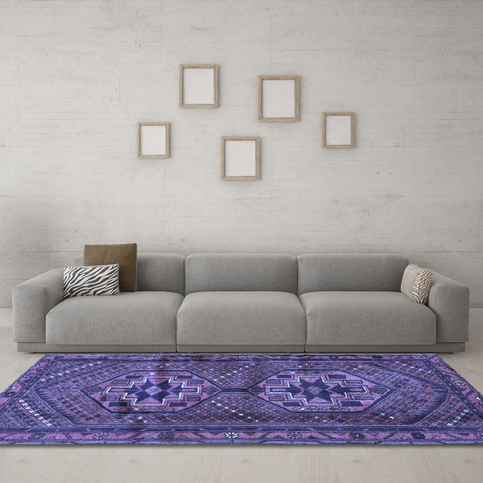 Machine Washable Persian Blue Traditional Rug in a Living Room, wshtr2870blu