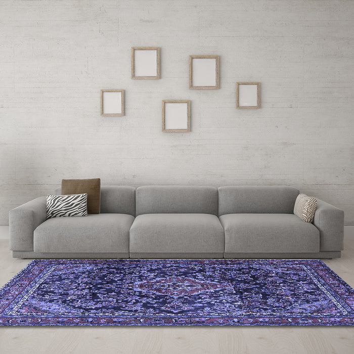 Machine Washable Persian Blue Traditional Rug in a Living Room, wshtr2873blu