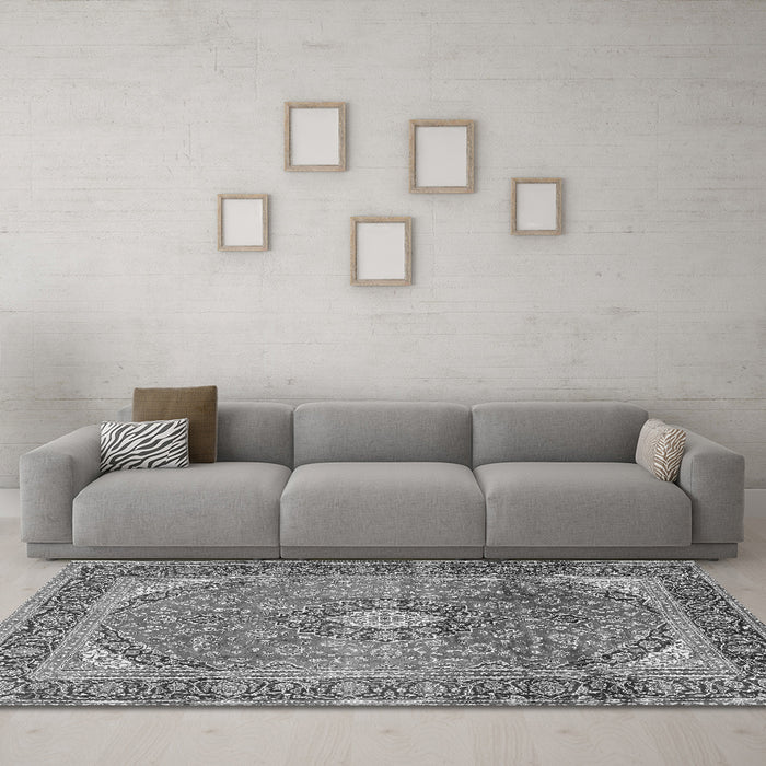 Machine Washable Medallion Gray Traditional Rug in a Living Room,, wshtr2876gry