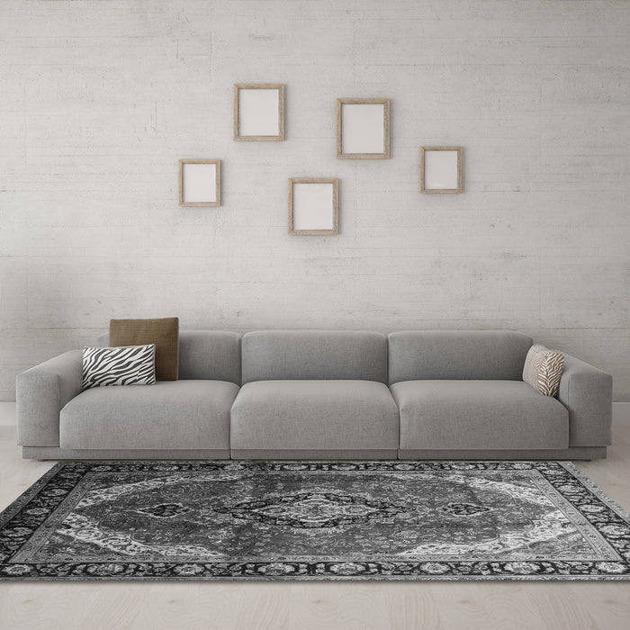 Machine Washable Persian Gray Traditional Rug in a Living Room,, wshtr287gry