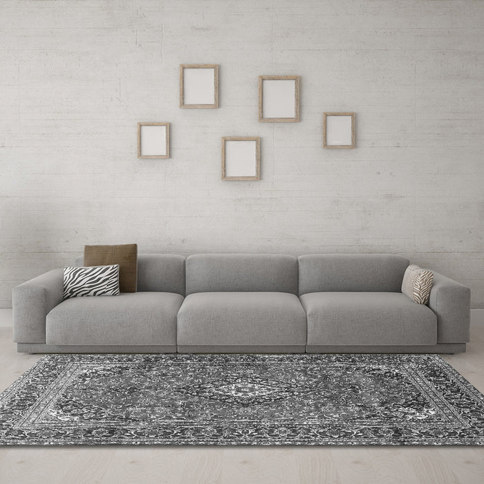 Machine Washable Medallion Gray Traditional Rug in a Living Room,, wshtr2880gry