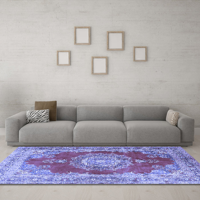 Machine Washable Medallion Blue Traditional Rug in a Living Room, wshtr2887blu