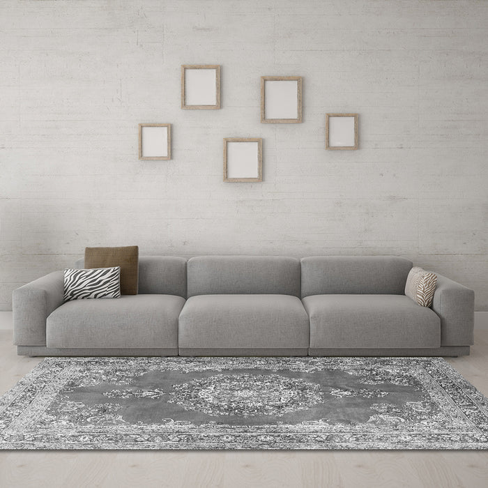 Machine Washable Medallion Gray Traditional Rug in a Living Room,, wshtr2887gry