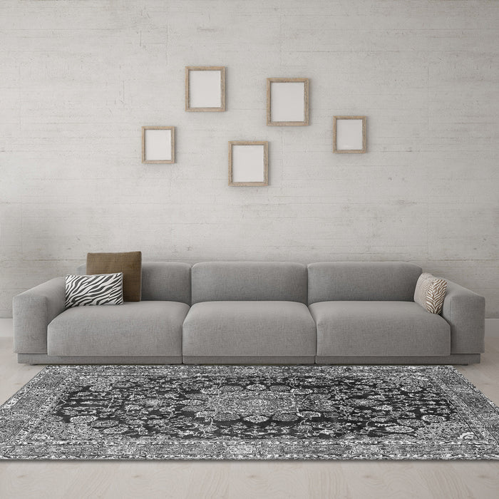 Machine Washable Persian Gray Traditional Rug in a Living Room,, wshtr2891gry