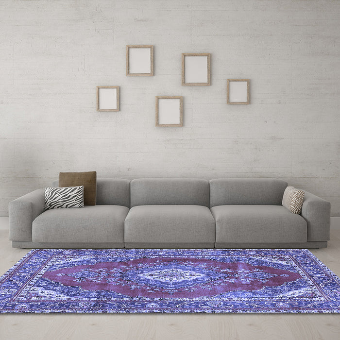 Machine Washable Medallion Blue Traditional Rug in a Living Room, wshtr2893blu