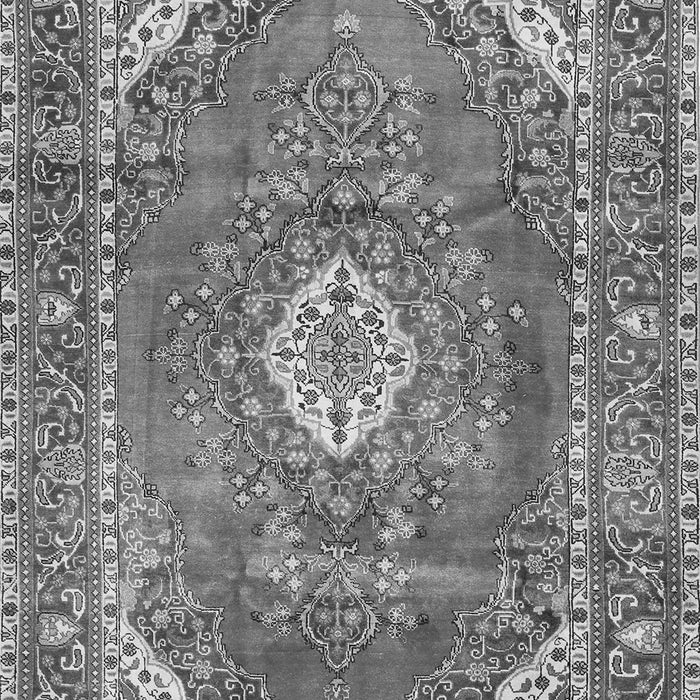 Serging Thickness of Machine Washable Medallion Gray Traditional Rug, wshtr2893gry