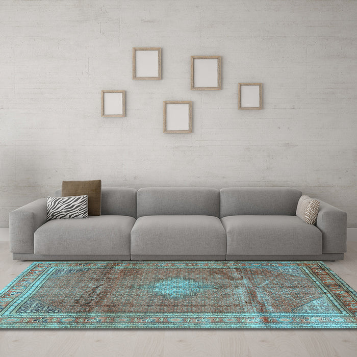 Machine Washable Persian Light Blue Traditional Rug in a Living Room, wshtr2898lblu
